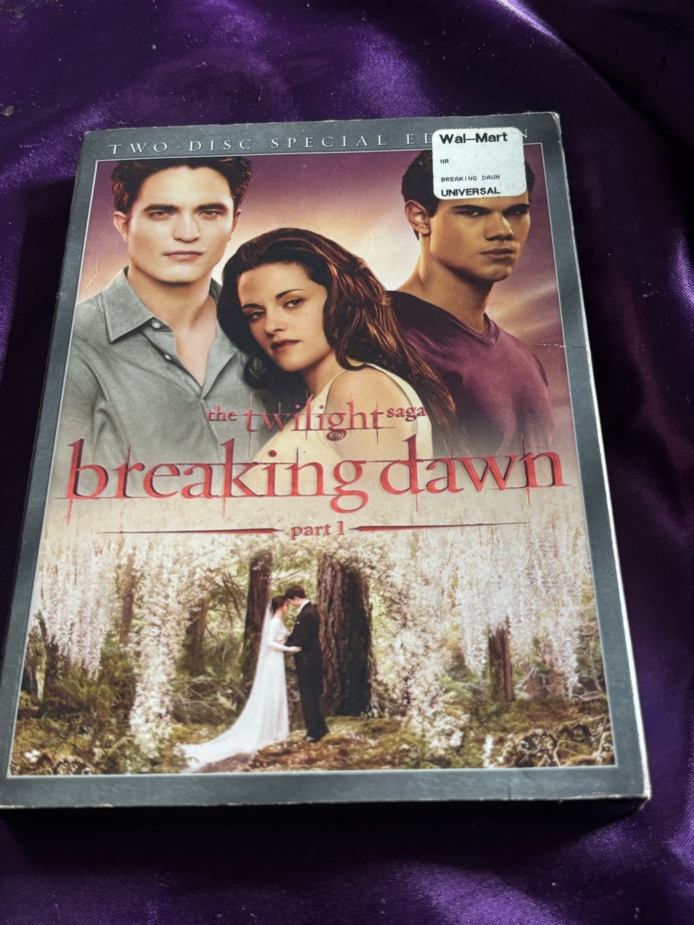 The Twilight Saga: Breaking Dawn Part 1 DVD